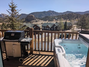 Outdoor spa tub - Beaver Mountan 20A- 3 miles to RMNP (Estes Park)