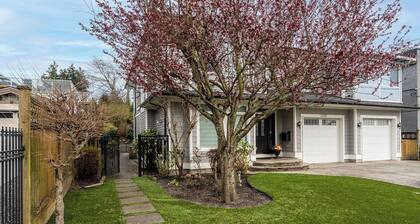 Large Family Suite | 2BR | Sleeps 5 | White Rock
