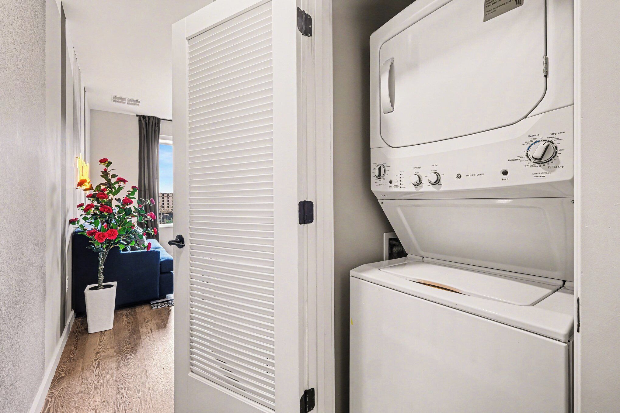 Maison, 1 grand lit et 1 canapé-lit | Blanchisserie