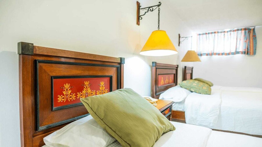 REAL HOTEL