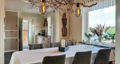 4 bedroom gorgeous home in øster assels