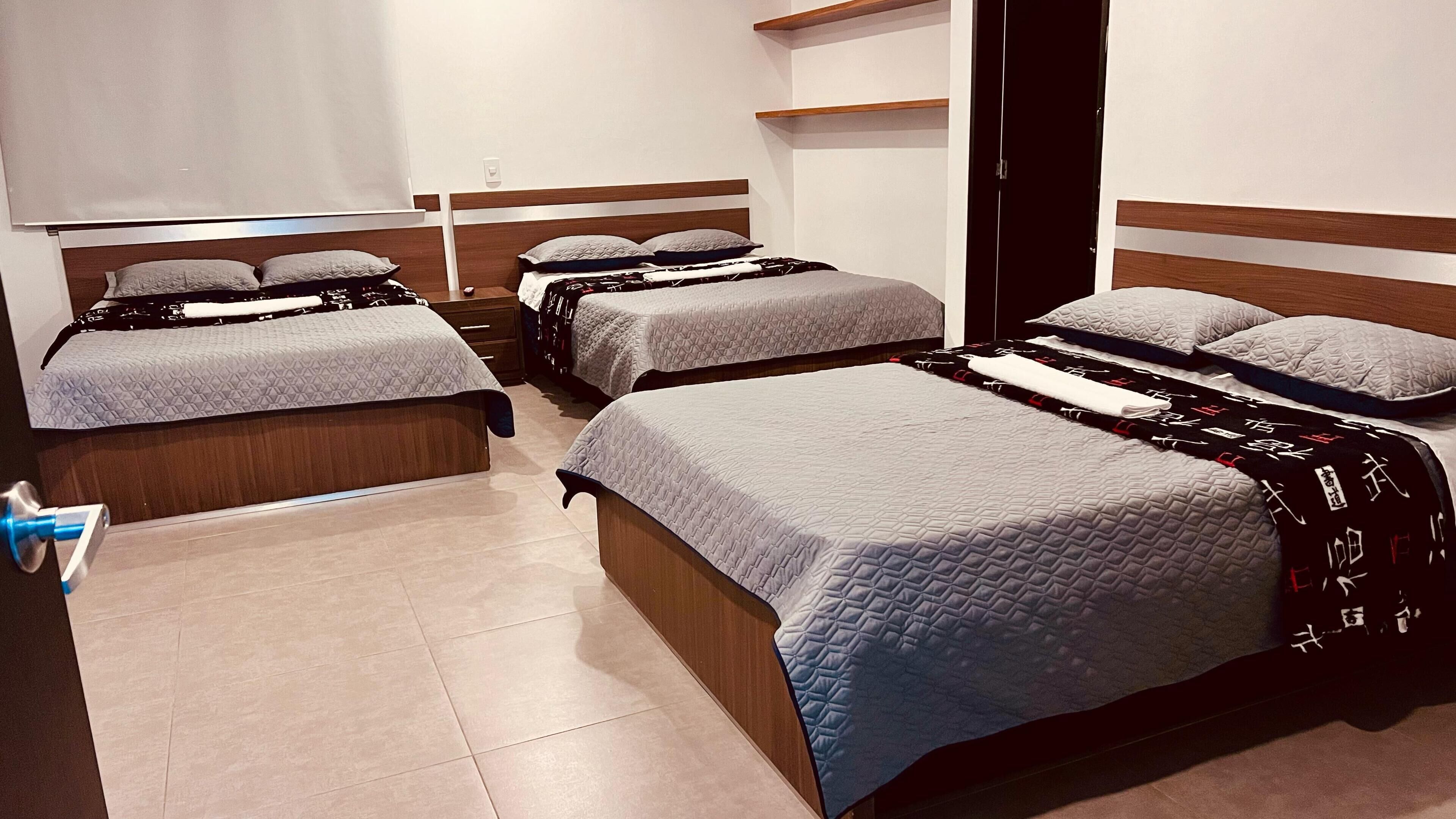 4 chambres, accès au Wi-Fi (inclus), literie fournie