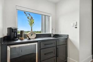 House, Multiple Beds, Hot Tub, Pool View (Heavens Ridge) | Interior - Heavenly Retreat 5bd/5.5ba of Waterfront living (Gainesville)