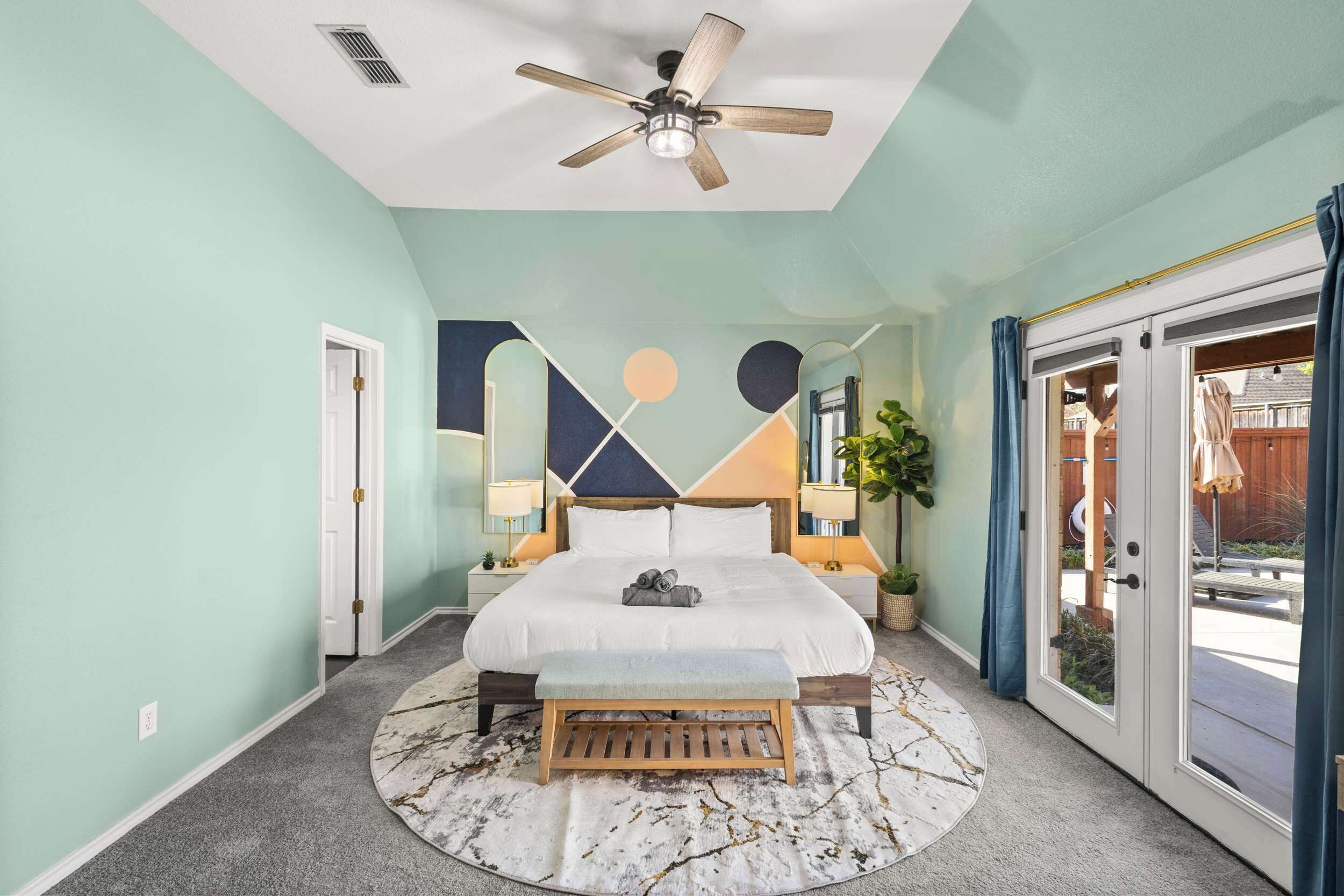 4 bedrooms