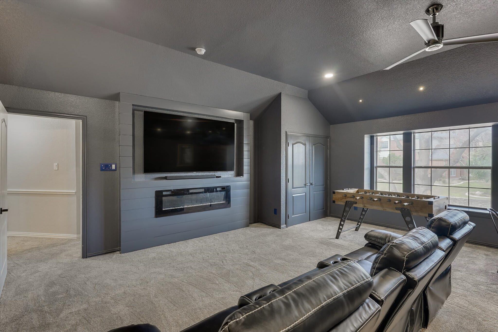 House, Multiple Beds, Pool Access, Pool View (Indian T) | Living area