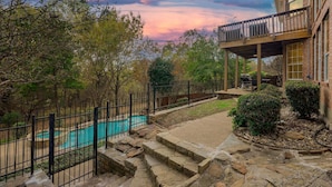 Property grounds - 5BR Oasis w/ Pool Steps From Lake Ray hubbard (Rowlett)