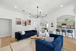 House, Multiple Beds, Pool Access, Pool View (Rocky Point) | Living area - 5-bd/2-ba Upscale Elegance Pool, Hot tub, bbq (Frisco)