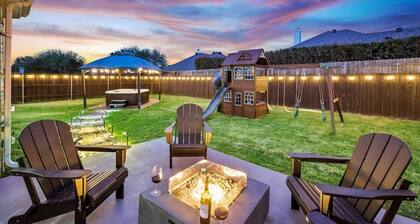 Luxury Home w Hot Tub Near DFW Airport