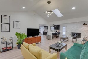 Living area - Texas Designer Home With Private Hot Tub and Pool! (North Richland Hills)