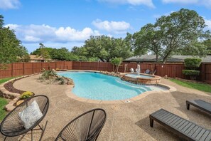 Outdoor pool - Relaxing Texas Retreat, 4BR w Pool & Dream Kitchen (DeSoto)