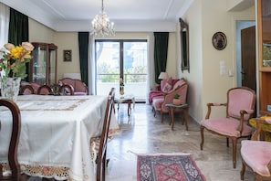 Interior - Stylish and comfortable apartment 2 minutes from the beach (Kos)