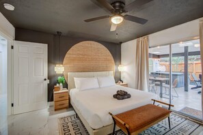Rumah, Beberapa Tempat Tidur, akses ke kolam renang, pemandangan kolam renang (Opelika 2) | 5 kamar tidur