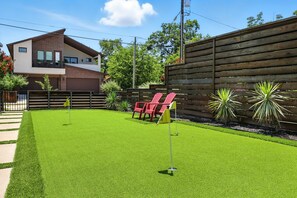 Property grounds - Modern Luxury Townhouse Uptown & Attractions (Dallas)