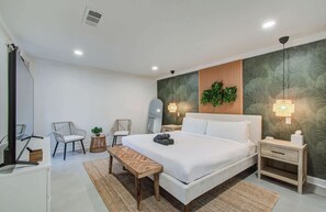 Rumah, Beberapa Tempat Tidur, akses ke kolam renang, pemandangan kolam renang (Westerham (MA)) | 5 kamar tidur
