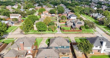 Vista Valley Vacay, 5-bd w Pool & Cinema