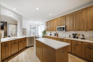 Private kitchen - Live Like Royalty - Highland Village 6BR Mansion (Lewisville)