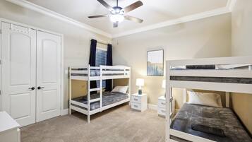 House, Multiple Beds, Pool Access, Pool View (Liberty Grove) | 5 bedrooms