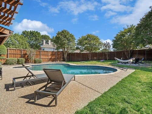 Modern Rustic Oasis/games/cinema/utd/plano/frisco