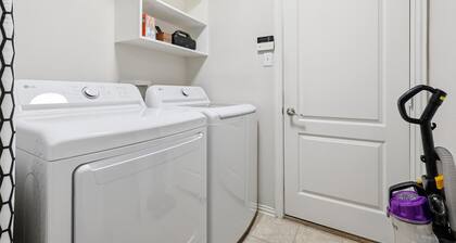 4BR Near At&t Stadium Pool, Minigolf, Cinema