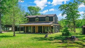 Ngoại thất
