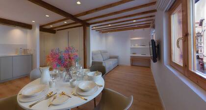 Apartamento excepcional con encanto y comodidad en el corazòn de Cudillero.