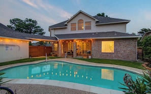 Outdoor pool - Big Texas Living - Spacious 5-bd With Pool (Cypress)