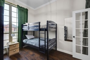 Casa, várias camas, acesso à piscina, vista para a piscina (Nocona) | 5 quartos