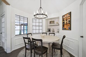 House, Multiple Beds, Pool Access, Pool View (High Meadow) | Dining - Allen Abode - 4 Bedrm. Pool, Fire Pit , Charm (Allen)