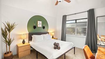 5 bedrooms