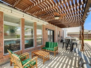 Outdoor dining - The Best of DFW - Pool, Hot Tub, Cinema Room (Fort Worth)