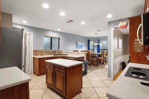 House, Multiple Beds, Pool Access, Pool View (Cobblestone) | Private kitchen - Best of Desoto 5br/3ba w Pool, Patio, Bbq, Games (DeSoto)