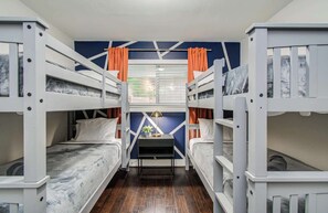 Hus, flere senger, adgang til basseng, bassengutsikt (Benning) | 5 soverom