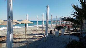 Chaises longues