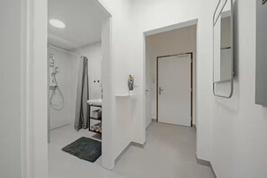 Secador de cabelo, sabonete