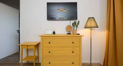Mucha Residence - with free weekend parking