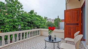 Rumah, 3 kamar tidur, balkon | Balkon