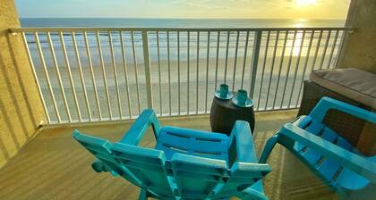 NEW Gorgeous Ocean Front King Bed in Daytona!