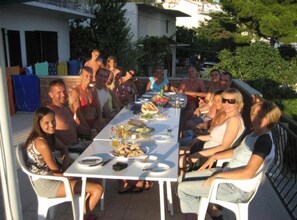 Apartment (Three Bedroom Apartment) | Terrace/patio - Seaview Family Apartment With Grand Terrace (Omis)