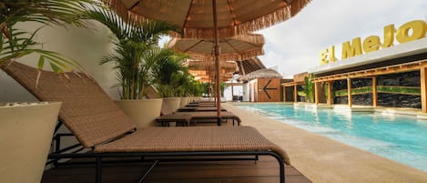 Outdoor pool, pool umbrellas