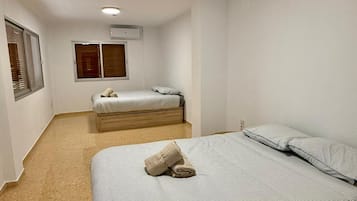 5 chambres, accĂšs Internet, draps fournis