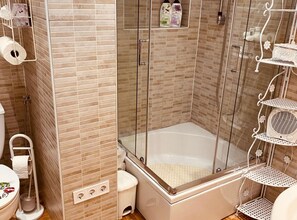 Studio (Studio Apartment with Garden View) | Bathroom - Comfort Studio Apartment (Kastela)
