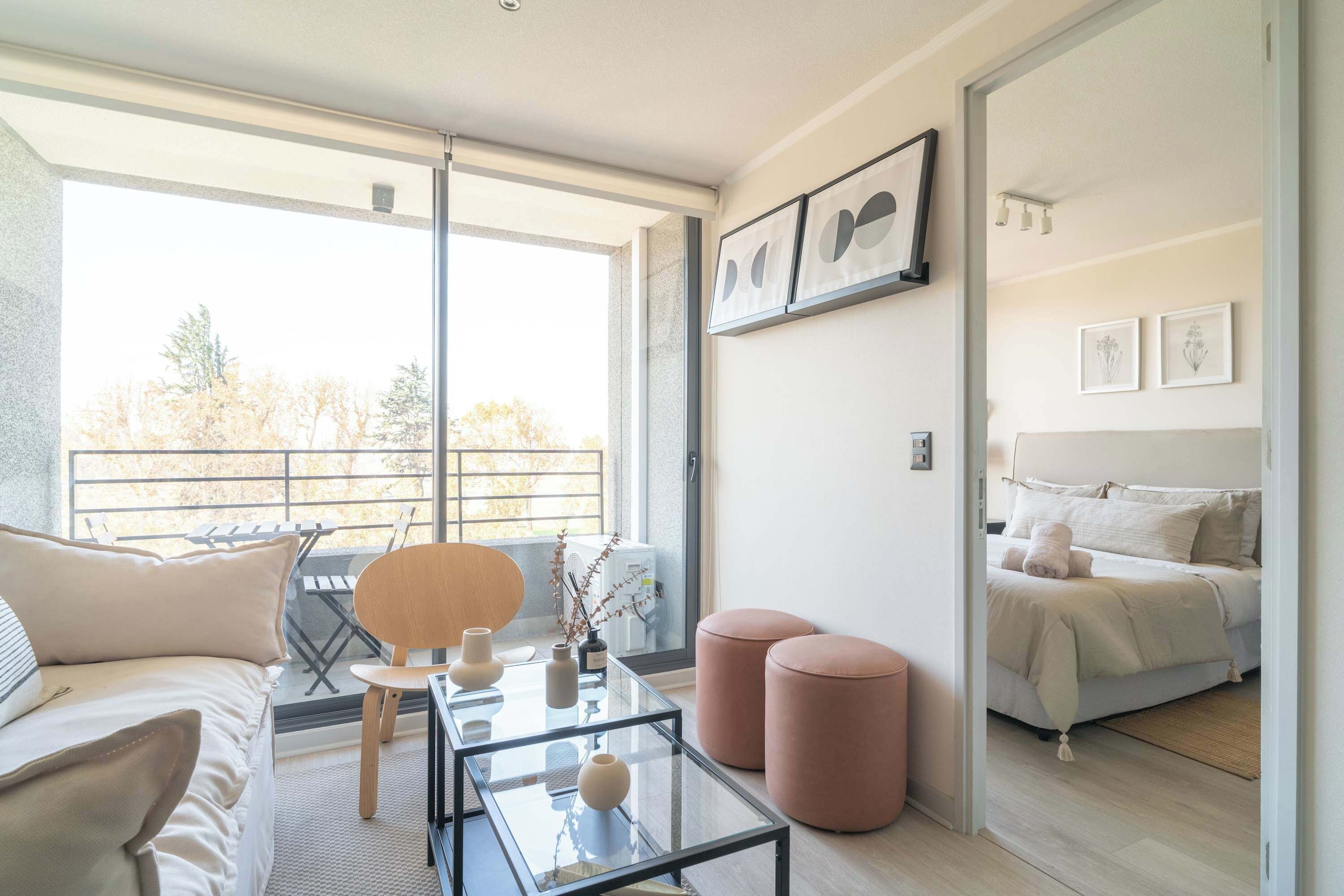 1 chambre, bureau, fer et planche à repasser, Wi-Fi