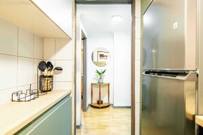 Interior - HOM | AC | Metro El Golf-Tobalaba | Mall Costanera (Las Condes)