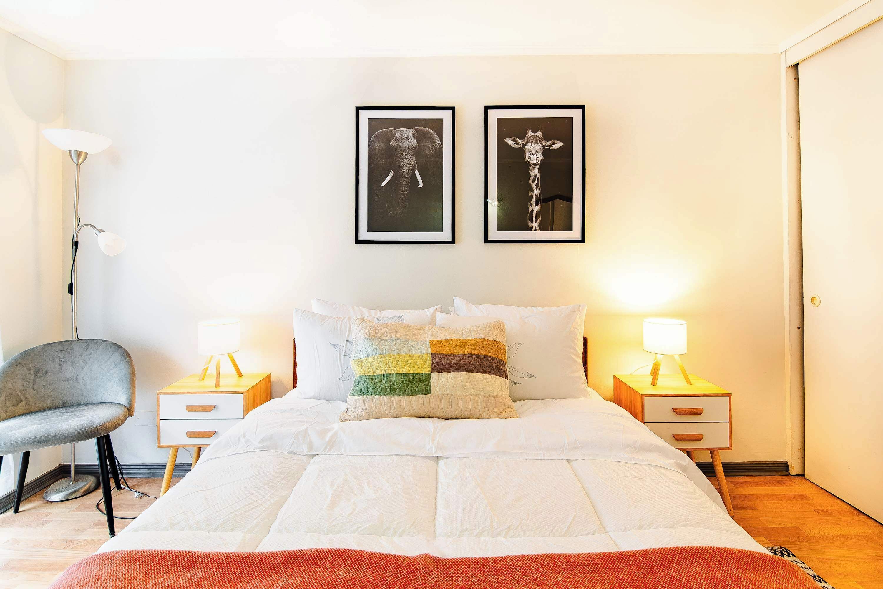1 Schlafzimmer, Schreibtisch, WLAN, Bettwäsche