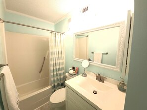 Shower, towels - A Place At The Beach 213 - Coastal Calm Meets Resort Fun! (Atlantic Beach)