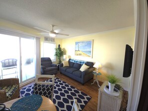 TV - A Place At The Beach 213 - Coastal Calm Meets Resort Fun! (Atlantic Beach)