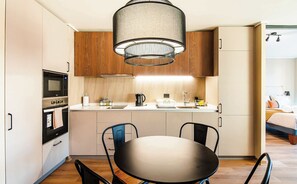 Fridge, microwave, oven, stovetop - HOM l A/C l Providencia l Parking l Wifi l Metro (Providencia)