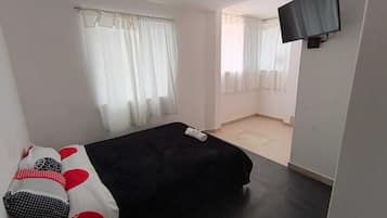 Economy Double Room, Mountain View