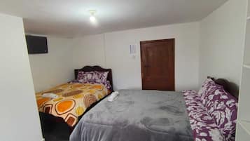 Economy Twin Room, Mountain View