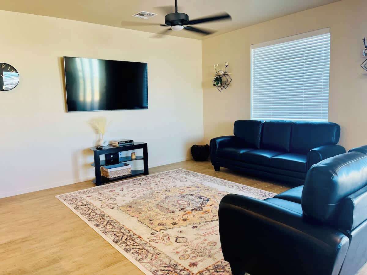 TV, offices